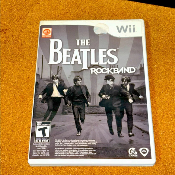 Nintendo Wii The Beatles Rock Band Complete Manual CIB Clean Not Tested - Picture 1 of 5